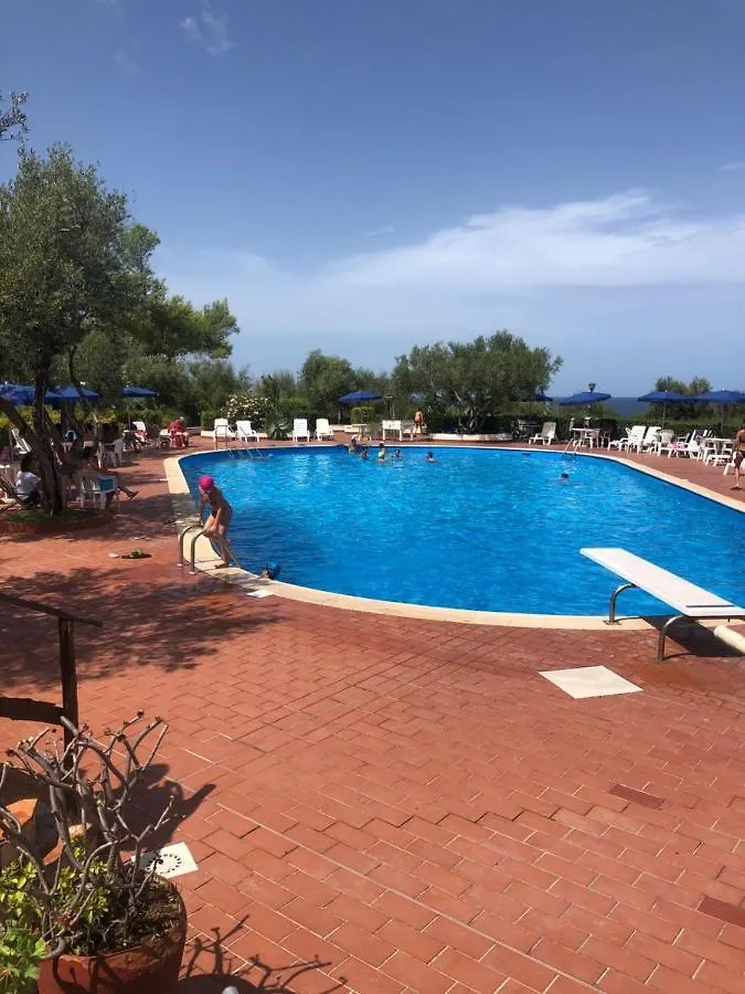 Residence Calarossa Terrasini Aparthotel